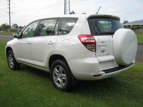 Tayota Rav 4 (White) - Image 2
