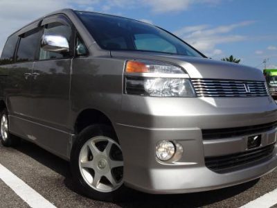 Tayota Voxy 7 seater